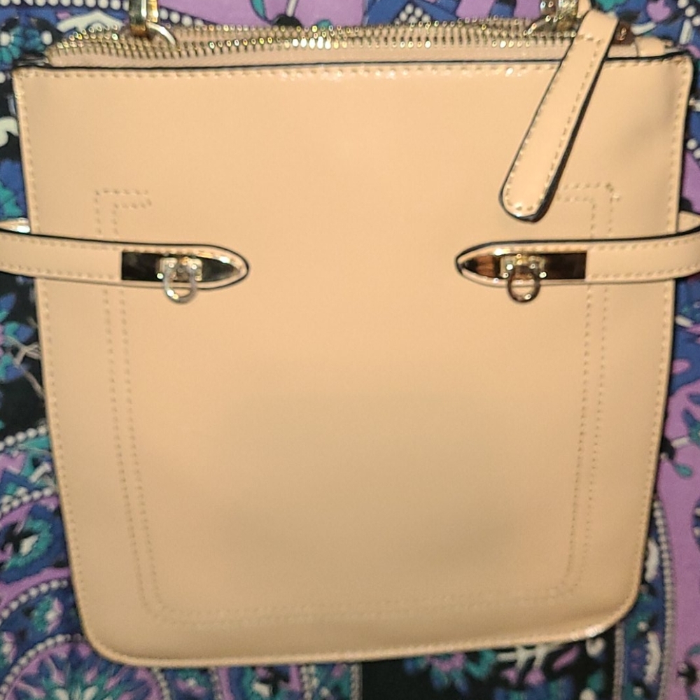 Purse - Picture 3 of 5